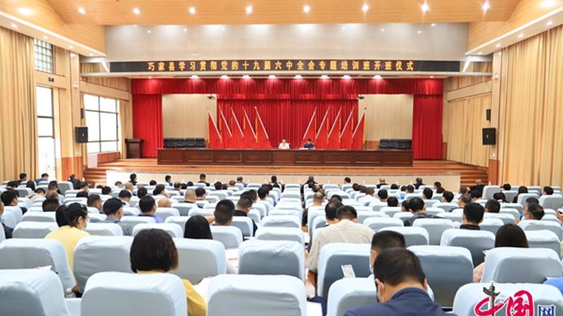 如何挑选保过班考研政治老师：关键因素与误区解析**